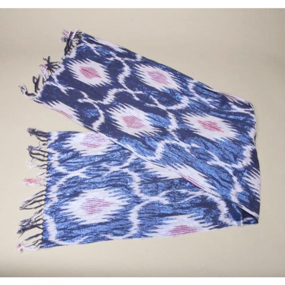 Long Oblong Fringed Scarf Metallic Blue Pink Design Vintage Accessory - Picture 1 of 4